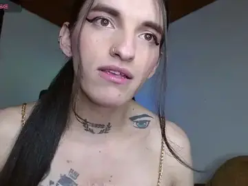 Stripchat Adult Webcam of Scarlett_crastrawberry