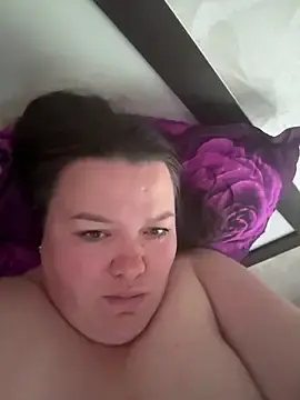 Stripchat Free Porn Cam of SunnyLeila2101