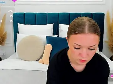 Stripchat Sex Chat of VirginOlly