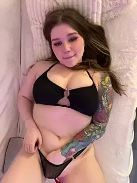Stripchat Best Webcam of PumaShyXD