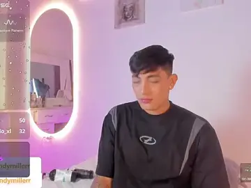 Stripchat Free Live Porn of Andy_millerr