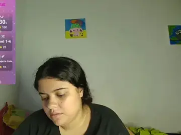 Stripchat Live Sex Cam of EliVanegas
