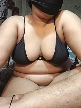 Stripchat Sex Cam of HotAishaa