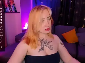 Stripchat Live Sex Cam of deboramoore