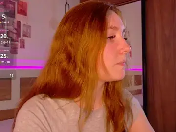 Stripchat Watch Live Sex Cams of LunaXBaddie
