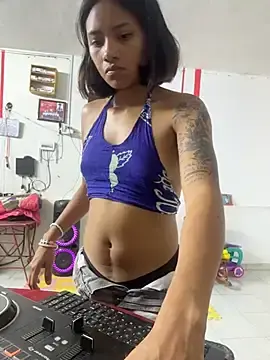 Stripchat Free Live Porn of Mia-miauuuuu