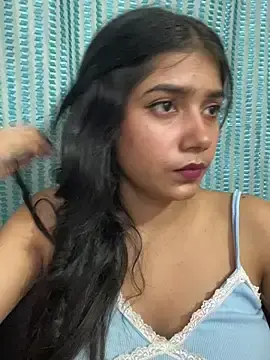 Stripchat Sex Cam of Hye__manvi_