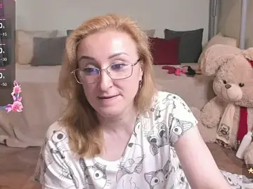 Stripchat Best live sex cam show of MadissonKiss