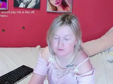 Stripchat Free Porn Cam of Sara_Robinson