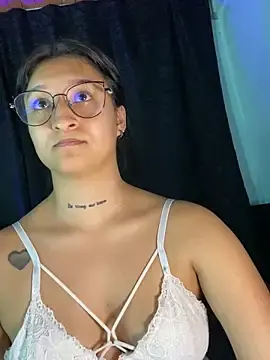 Stripchat Sex Cam of EVAH_LEE_