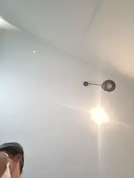 Stripchat Watch Live Sex Cams of Speedyvinc