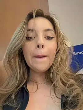 Stripchat Sex Chat of Alirawrz