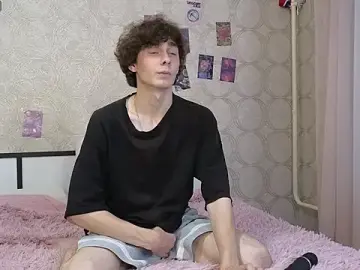 Stripchat Adult Webcams of Liam_Winss