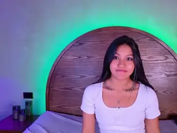 Stripchat Free Live Porn of itzel_jade
