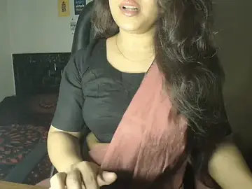 Stripchat Live Porn of queen_angel67