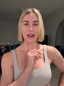 Stripchat Free Live Porn of raeparks
