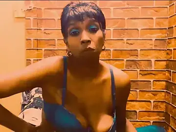 Stripchat Live Porn of Fuckable_Nasty_MILF