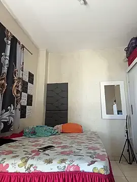 Stripchat Watch Live Sex Cams of Indiazinhax