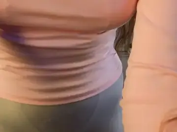 Stripchat Adult Webcam of ShirleeToso