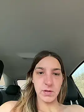 Stripchat Sex Cam of DoriDelux66