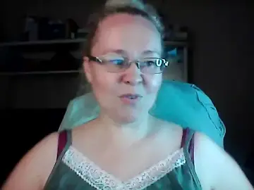 Stripchat Adult Webcam of Viola27