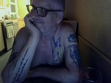 Stripchat Sex Cam of daddyflash