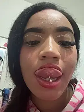 Stripchat Live Sex of MalaikaBrown