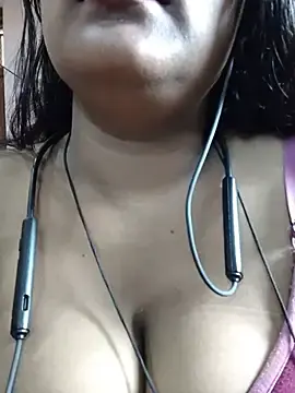 Stripchat Live Porn of Jasmine_Januja