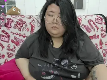 Stripchat Sex Cam of Nadine_asian
