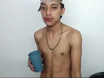 Stripchat Adult Webcams of jl_brayan12