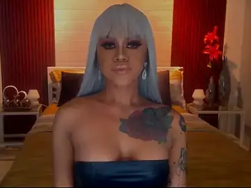 Stripchat Free Live Porn of StellaStrong30