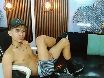 Stripchat Best Webcam of Skinny_cute_Alyer