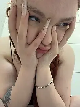 Stripchat Nude Webcam of Baby__Fox