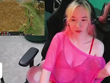 Stripchat Free Live Porn of Maya_Viola