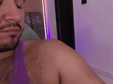 Stripchat Sex Chat of mister_miike