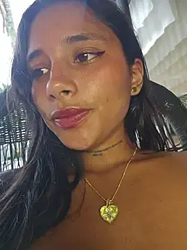 Stripchat Sex Cam of Lorena_Mcfly