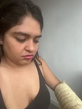 Stripchat Live Sex of EmilyNoir1