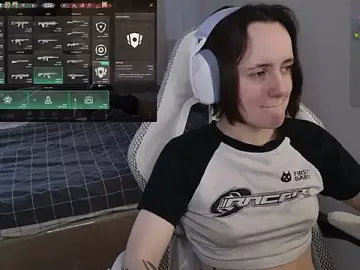 Stripchat Watch Live Sex Cams of Luna_Loveee