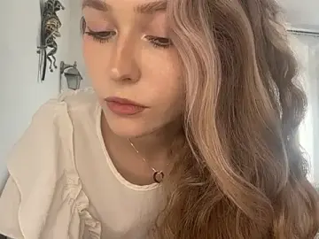 Stripchat Free Live Porn of ShyandSkinnyAlice