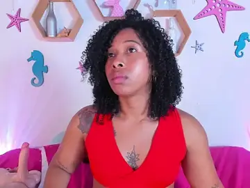Stripchat Best Webcam of Tanissha_curly