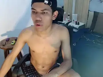 Stripchat Adult Video Chat of DaviidBuckx_