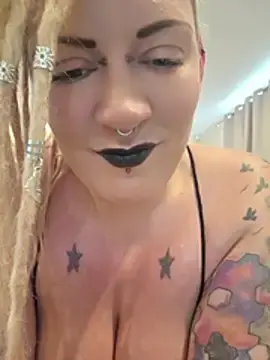 Stripchat Best Webcam of PinkTheHawk