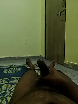 Stripchat Nude Webcam of Romantic_boy143