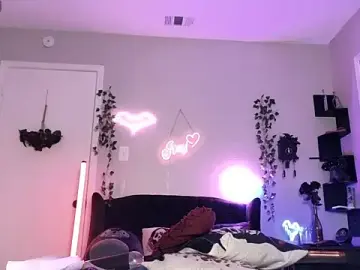 Stripchat Free Live Porn of Ivey_Strigoi