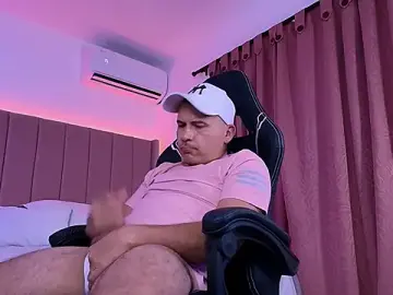 Stripchat Best live sex cam show of _Logan_Steel_