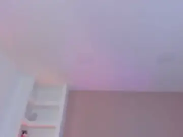 Stripchat Live Sex Cam of emmiily_z