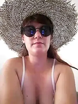 Stripchat Adult Webcam of Maggie38