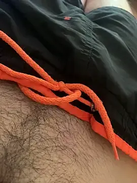 Stripchat Adult Webcam of MuzzyFacing