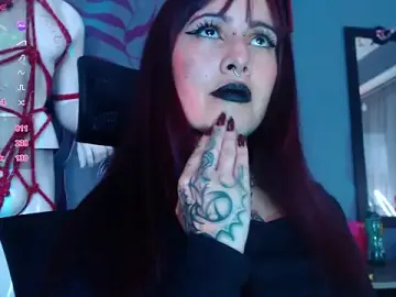 Stripchat Free Live Porn of Regina_Iris