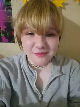 Stripchat Live Sex Cam of wehavepussies_xoxo